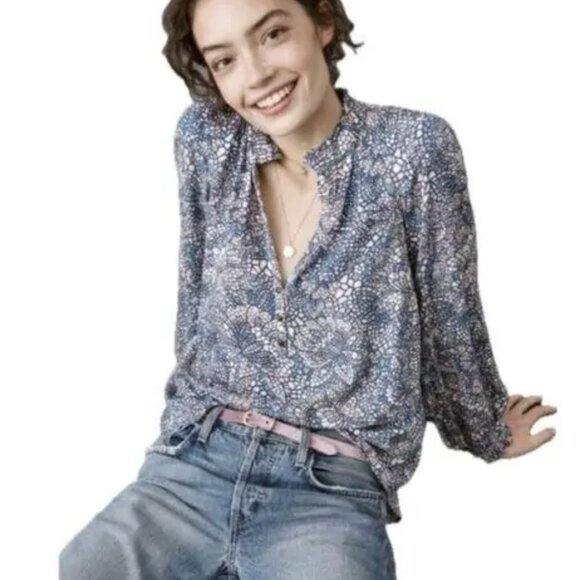 Maeve Tops - Anthropologie Shirt - Large - labeled Medium